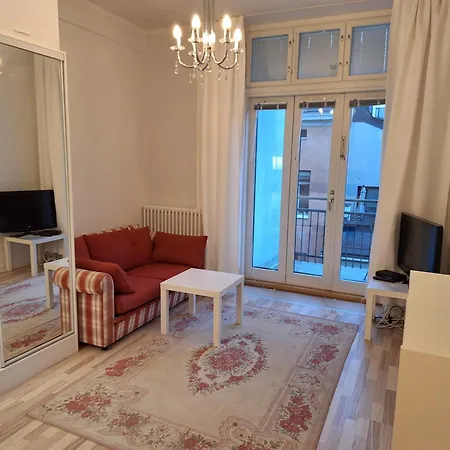 Luxhousing With Balcony * הלסינקי